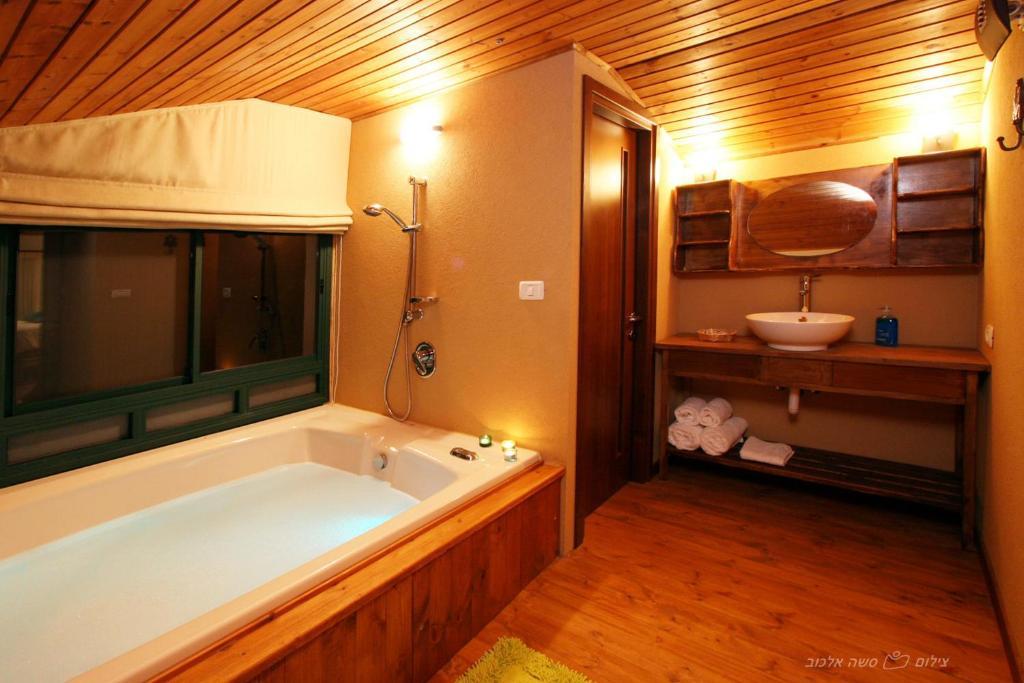 Villa Bar Bakfar à Sharona Chambre photo